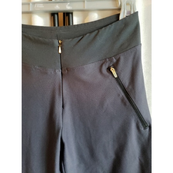 1 Nike dark gray Dri-Fit wider leg athletic pants XS - Picture 3 of 5